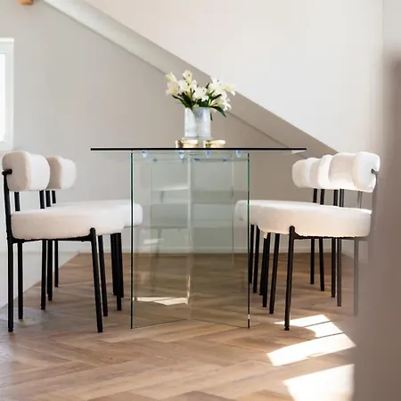 Lejlighed 2 Bedroom Loft - Luxus - Modern - Parkplaetze - Kaffee - Netflix - Weinbergblick - Kueche - Balkon *