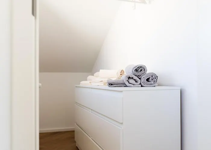 Appartement 2 Bedroom Loft - Luxus - Modern - Parkplaetze - Kaffee - Netflix - Weinbergblick - Kueche - Balkon